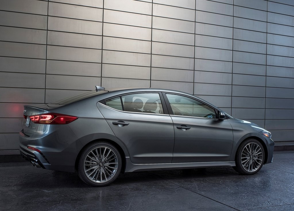 2017 - HYUNDAI ELANTRA SPORT, foto 48