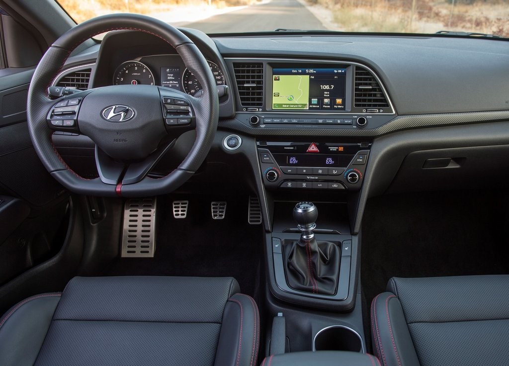 2017 - HYUNDAI ELANTRA SPORT, foto 55