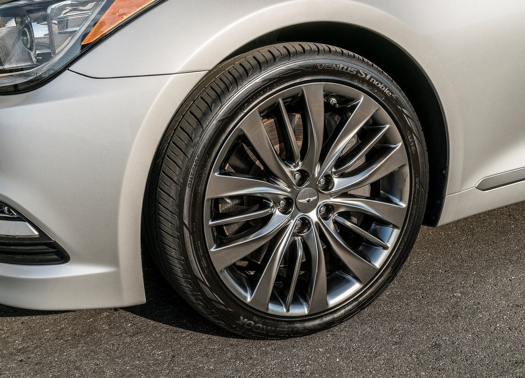 2017 - GENESIS G80, foto 32