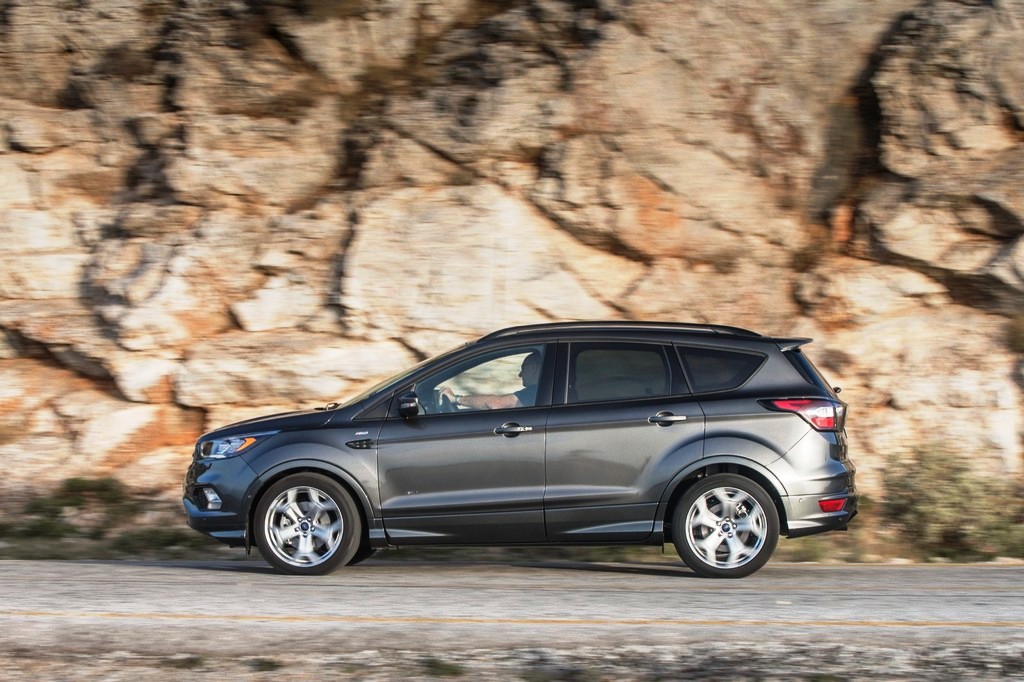 2017 - FORD KUGA ST-LINE, foto 13
