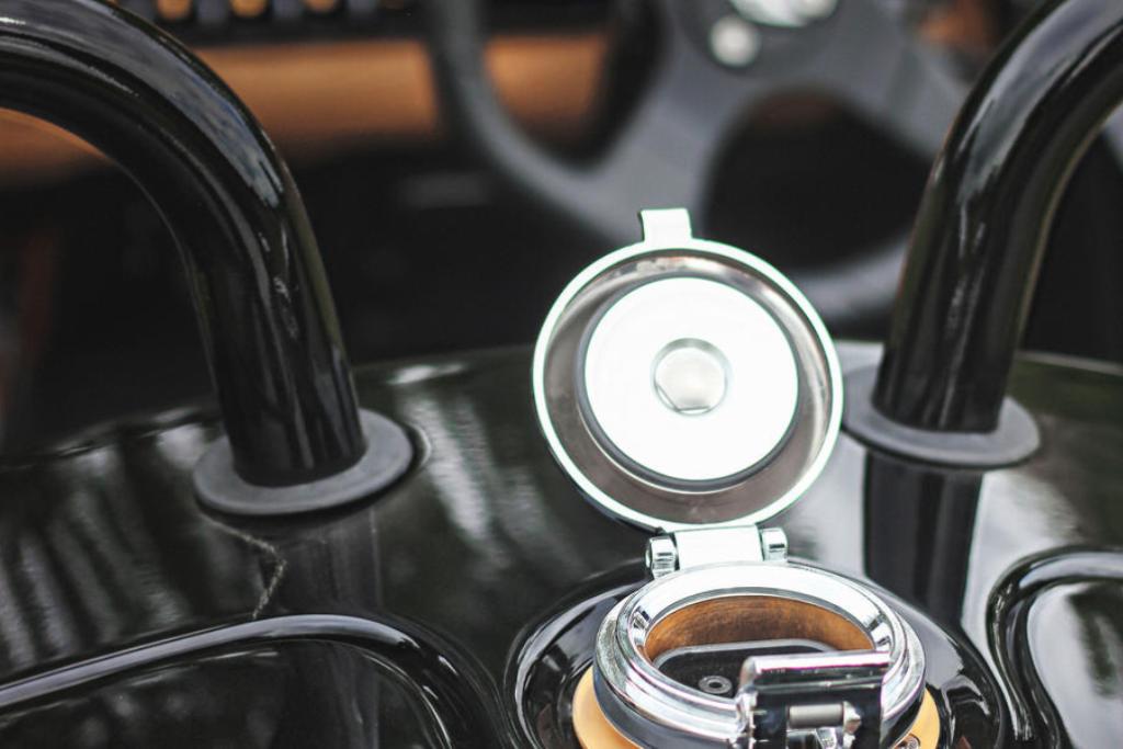 2017 - MORGAN EV3 SELFRIDGES EDITION, foto 4