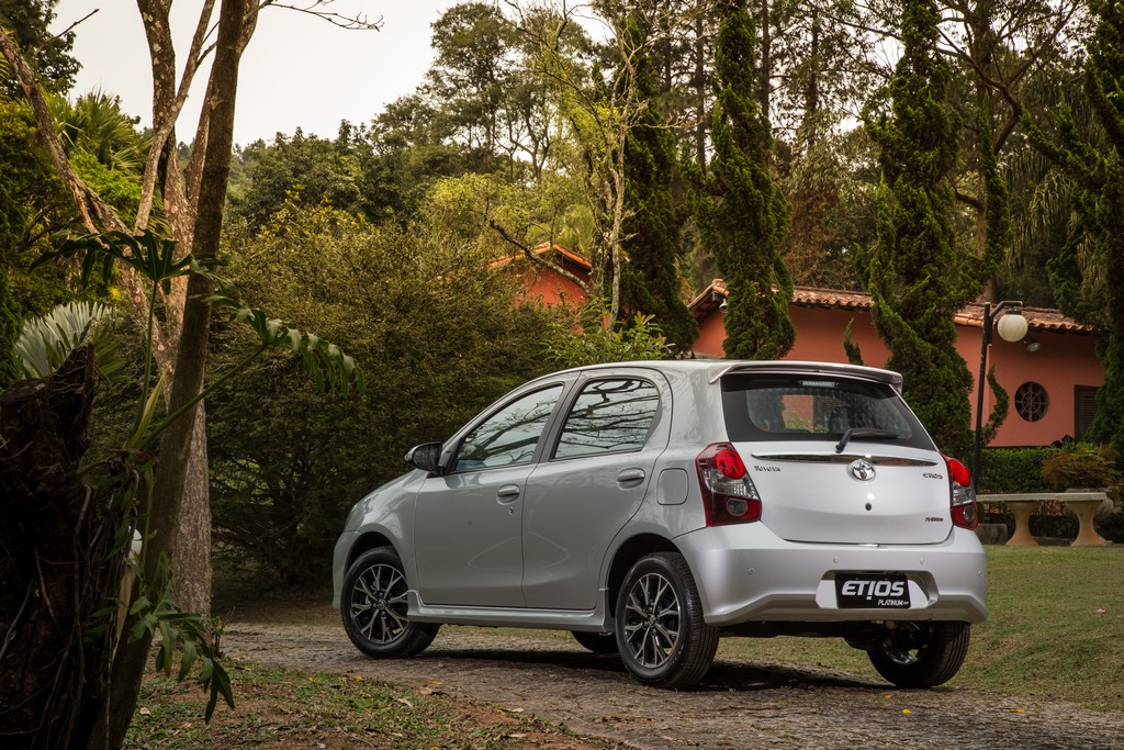 TOYOTA ETIOS PLATINUM, foto 4