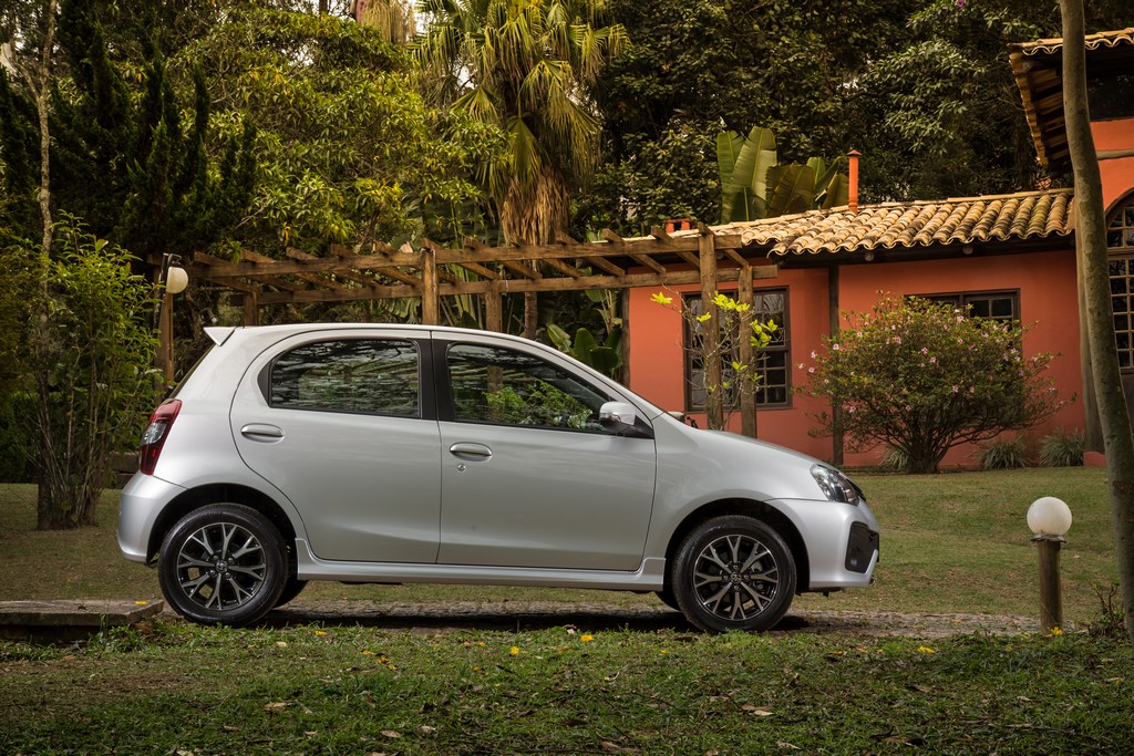 TOYOTA ETIOS PLATINUM, foto 5