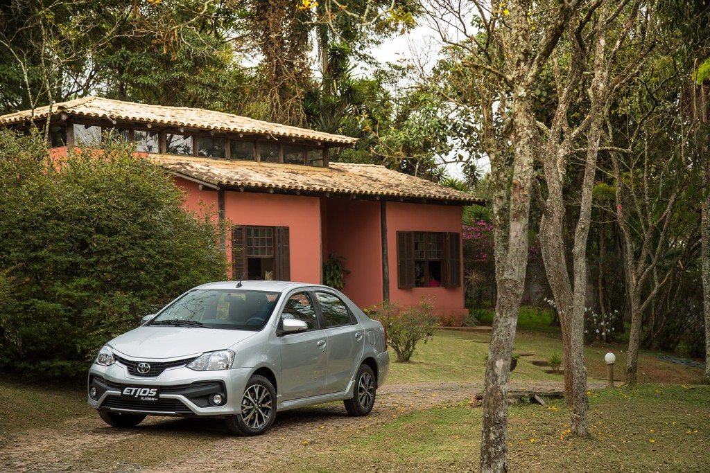 TOYOTA ETIOS PLATINUM, foto 9