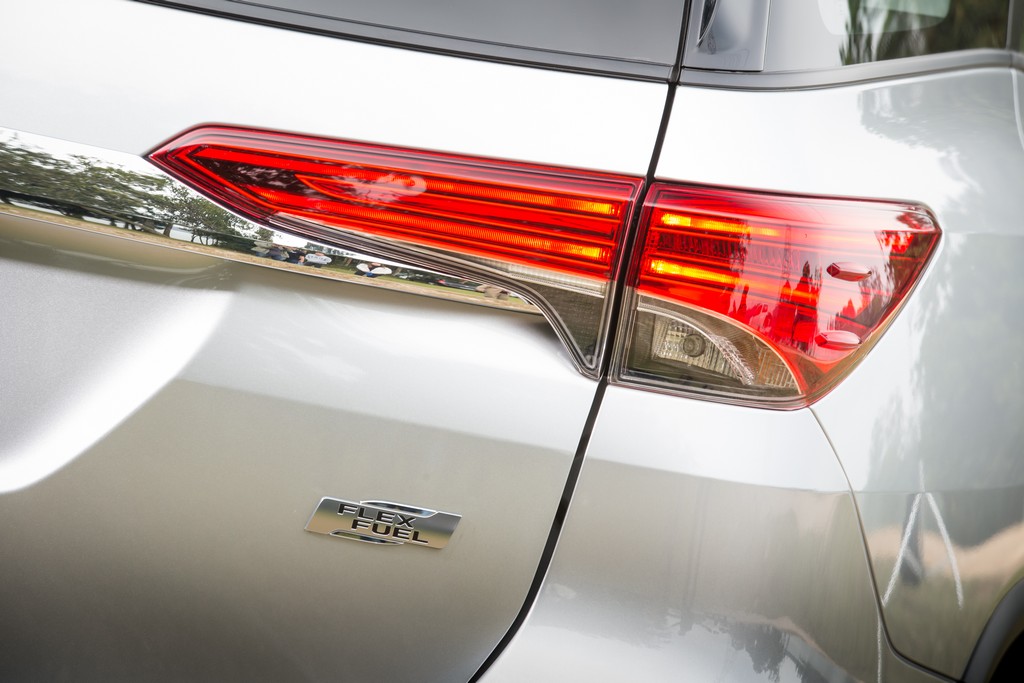 2017 - TOYOTA SW4 FLEX, foto 6