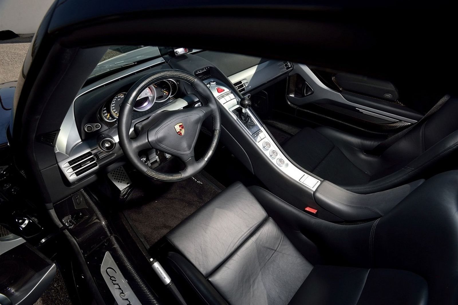 2005 - PORSCHE CARRERA GT BASALT BLACK, foto 6