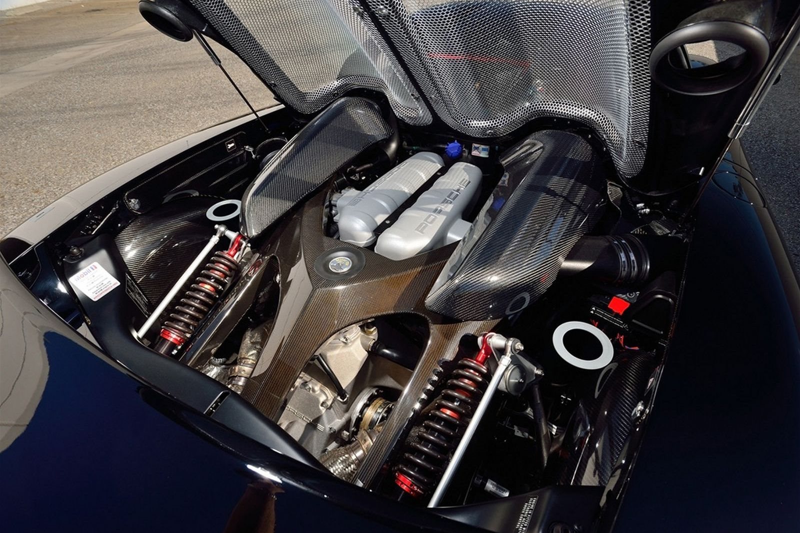 2005 - PORSCHE CARRERA GT BASALT BLACK, foto 12