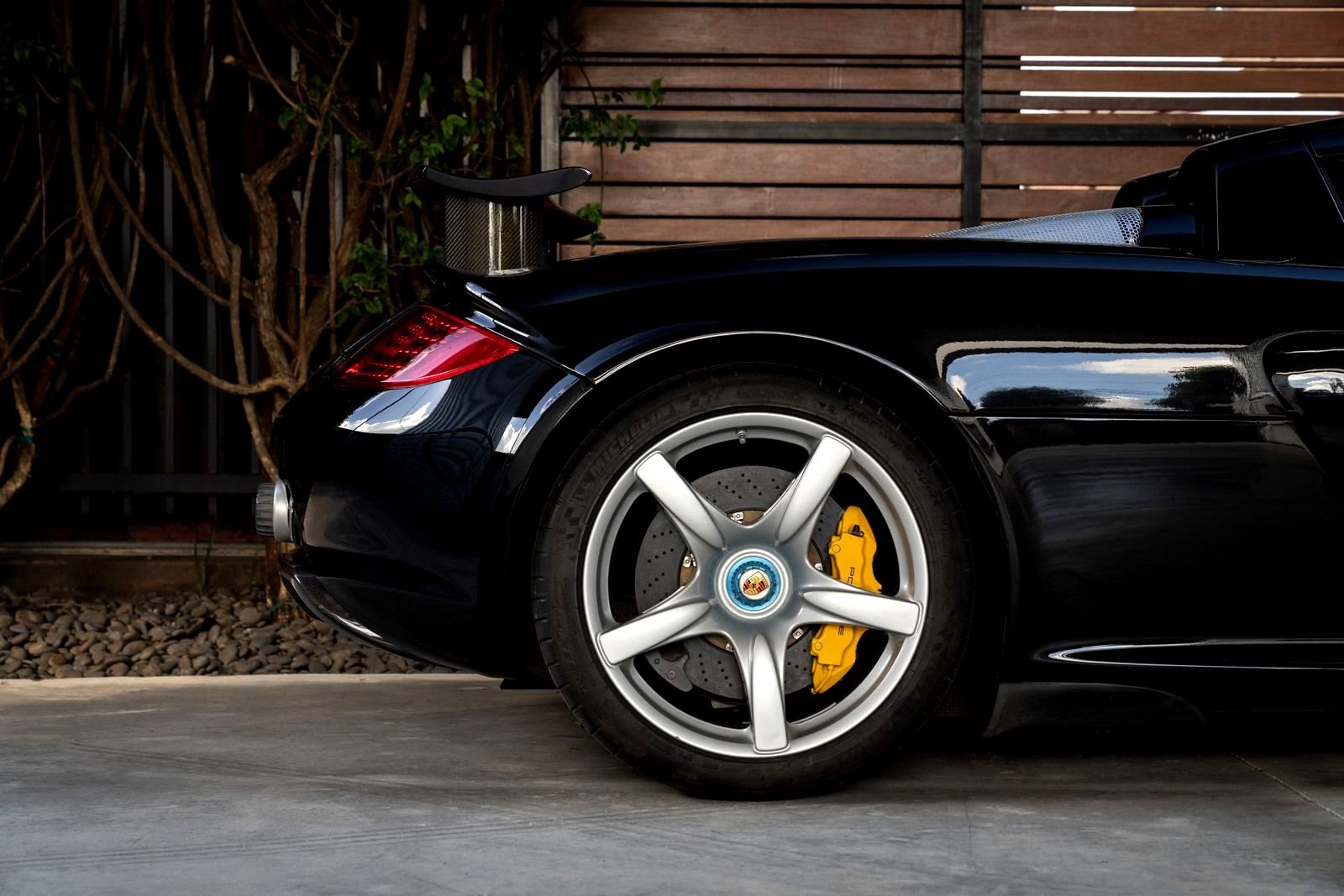 2005 - PORSCHE CARRERA GT BASALT BLACK, foto 15
