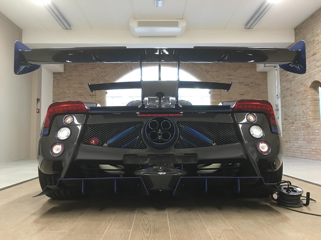 2016 - PAGANI ZONDA BY MILESON, foto 2