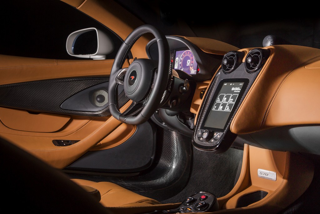 2016 - McLAREN 570GT BY MSO CONCEPT, foto 6
