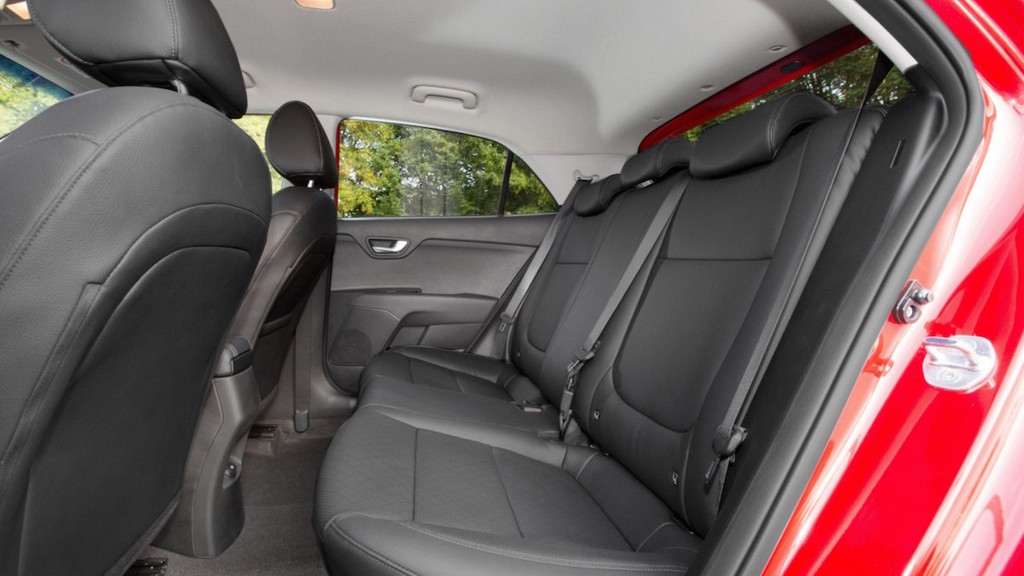 KIA RIO, foto 30