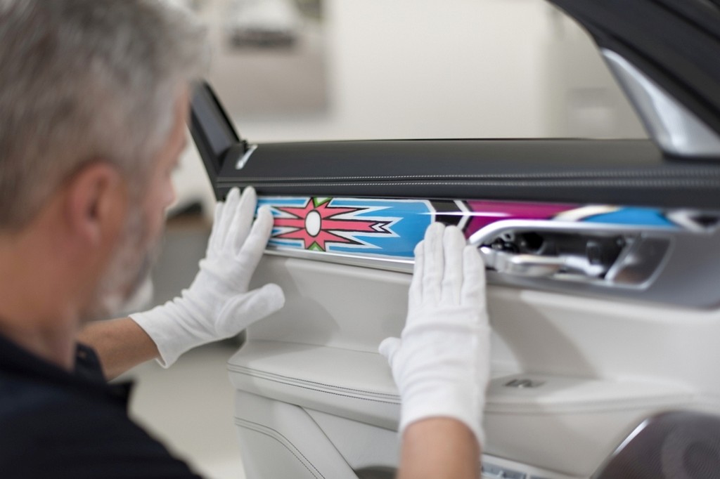 2017 - BMW 7 SERIES INDIVIDUAL BY ESTHER MAHLANGU, foto 11