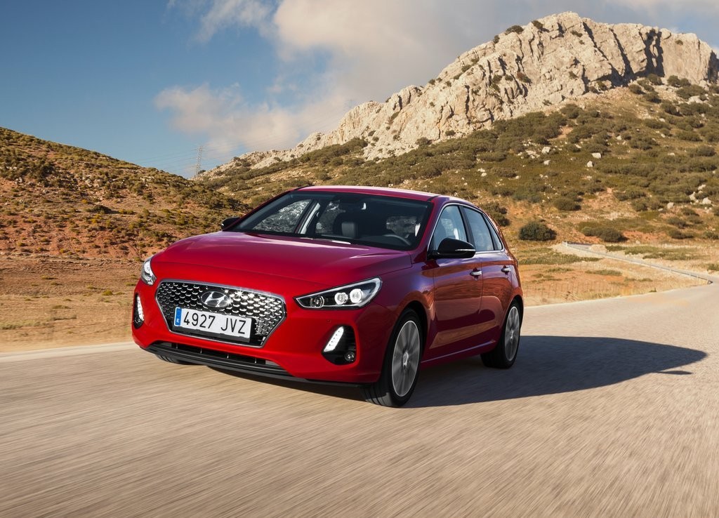 2017 - HYUNDAI i30, foto 11