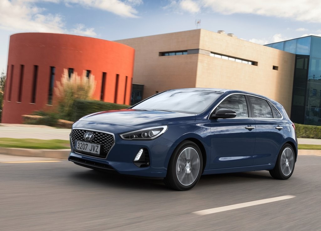 2017 - HYUNDAI i30, foto 13