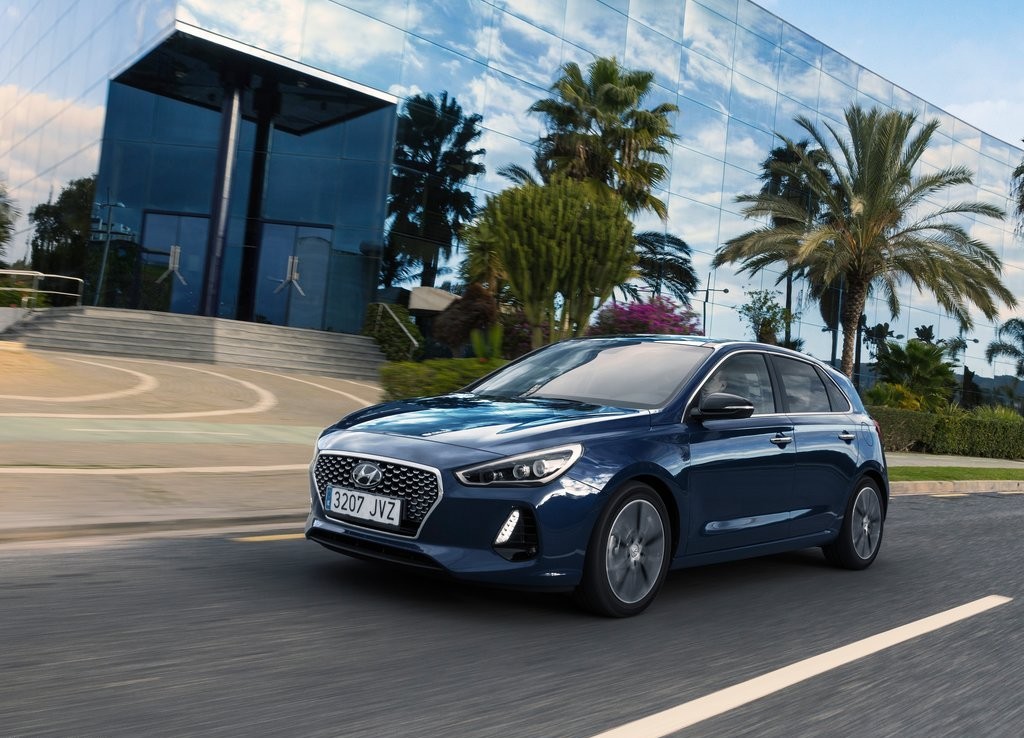 2017 - HYUNDAI i30, foto 16