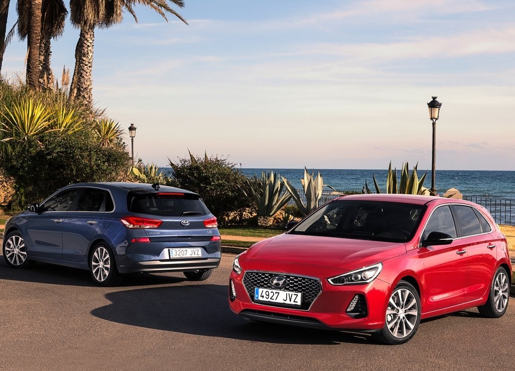 2017 - HYUNDAI i30, foto 33