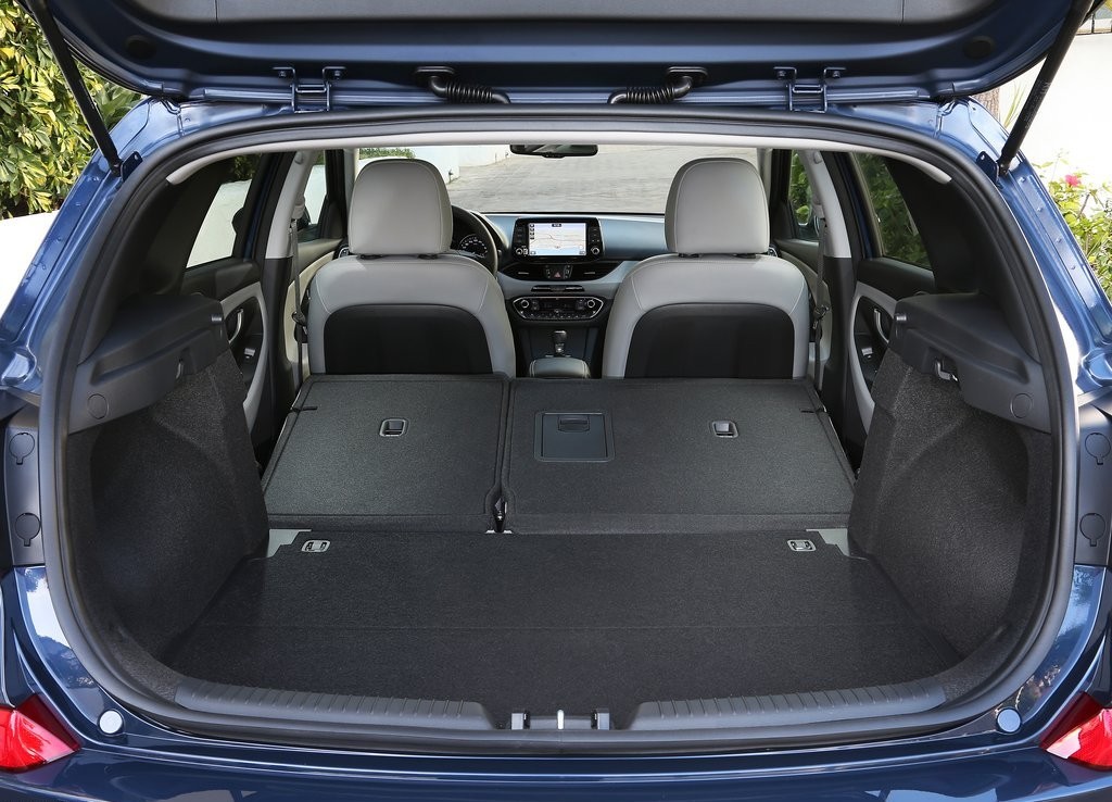 2017 - HYUNDAI i30, foto 67