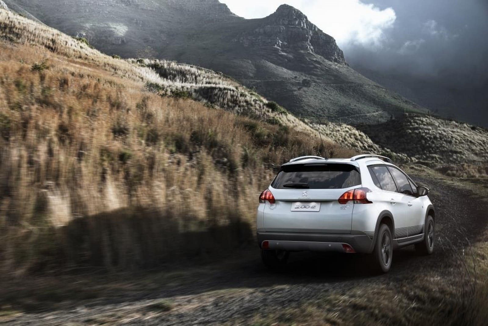 2016 - PEUGEOT 2008 CROSSWAY, foto 2