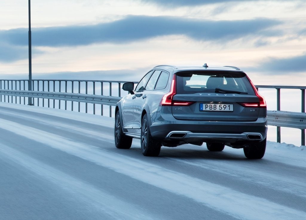 2017 - VOLVO V90 CROSS COUNTRY, foto 33