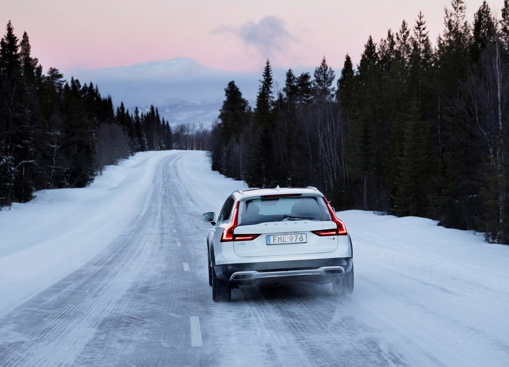 2017 - VOLVO V90 CROSS COUNTRY, foto 41