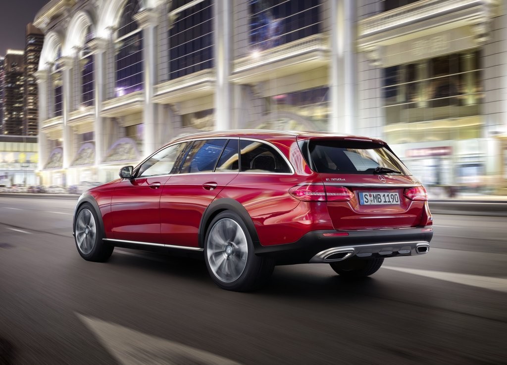 2017 - MERCEDES-BENZ E ALL TERRAIN, foto 17