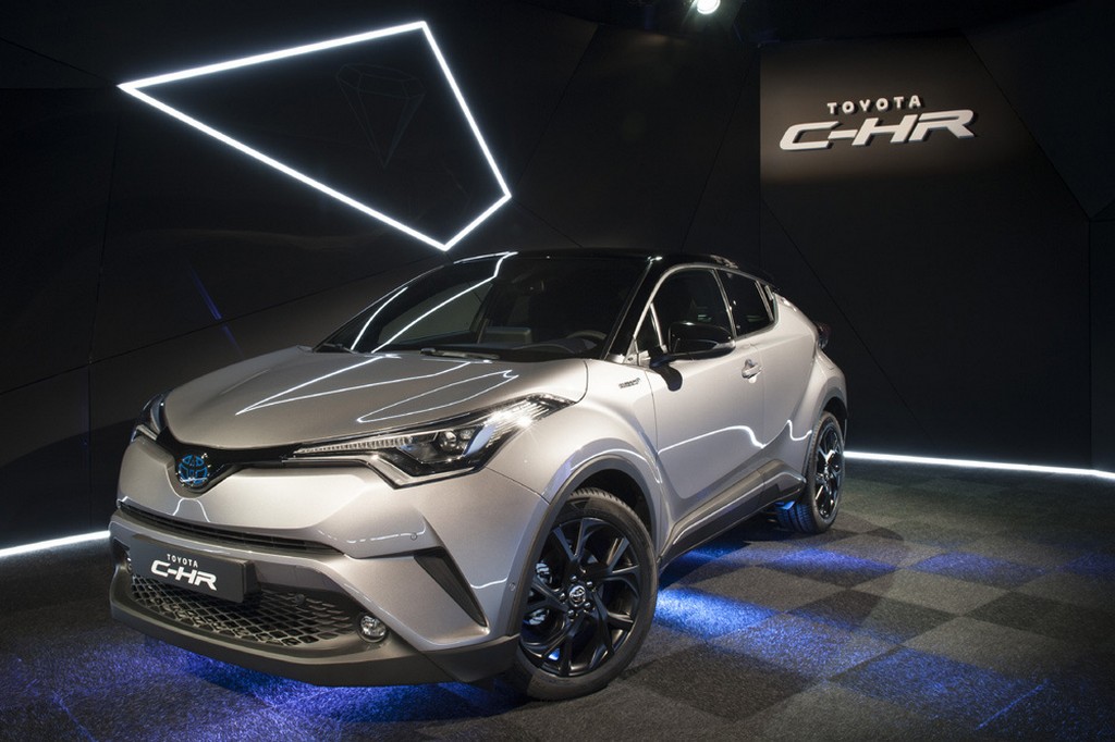 TOYOTA C-HR LAUNCH EDITION, foto 2