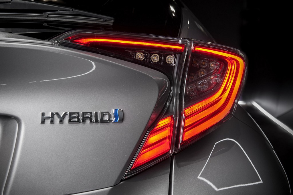 TOYOTA C-HR LAUNCH EDITION, foto 15