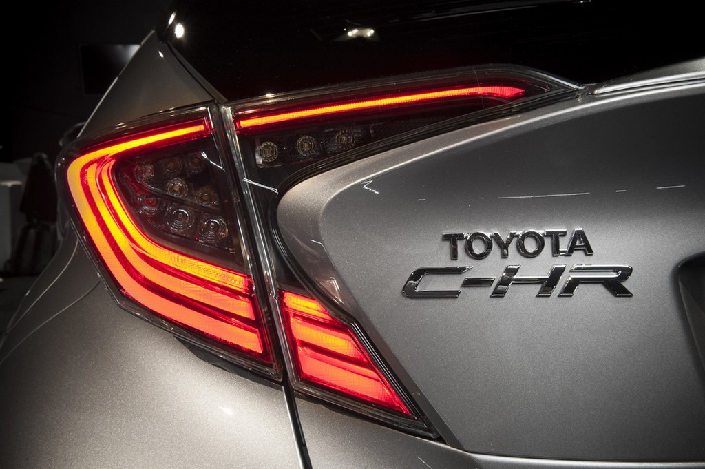 TOYOTA C-HR LAUNCH EDITION, foto 17