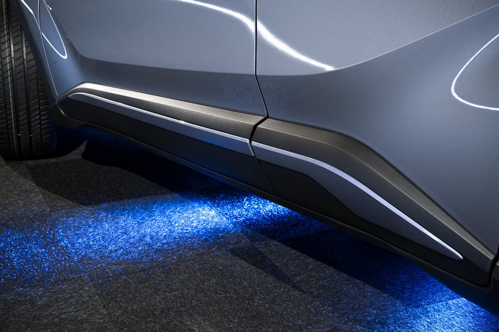 TOYOTA C-HR LAUNCH EDITION, foto 22