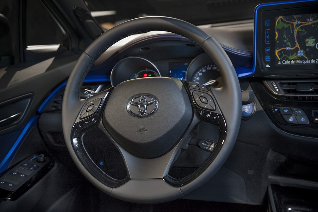TOYOTA C-HR LAUNCH EDITION, foto 24