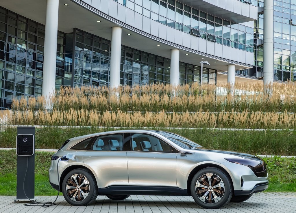2016 - MERCEDES-BENZ GENERATION EQ CONCEPT, foto 3
