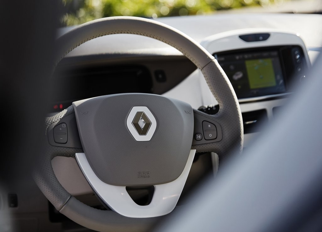 RENAULT ZOE, foto 103