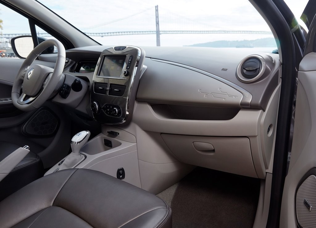 RENAULT ZOE, foto 106