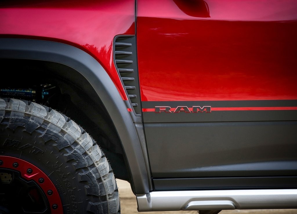 2016 - RAM REBEL TRX CONCEPT, foto 11