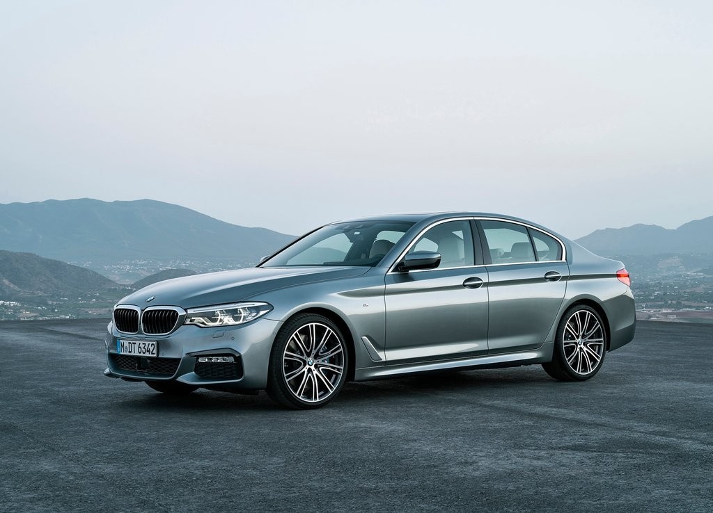 2017 - BMW 5 SERIES SEDAN, foto 1