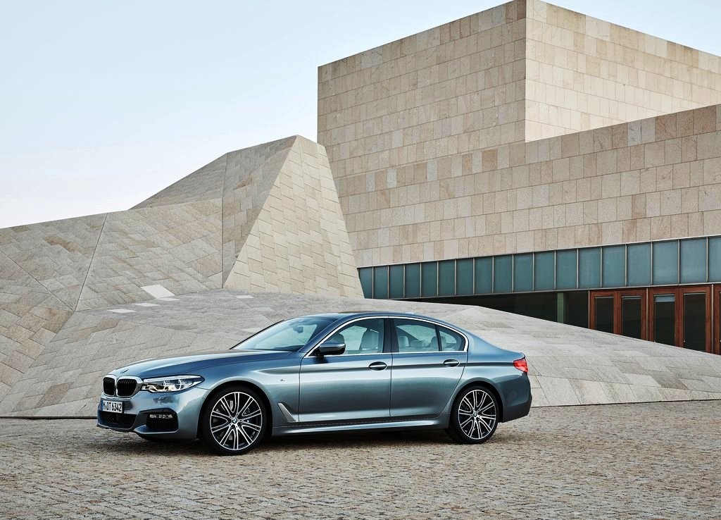2017 - BMW 5 SERIES SEDAN, foto 10