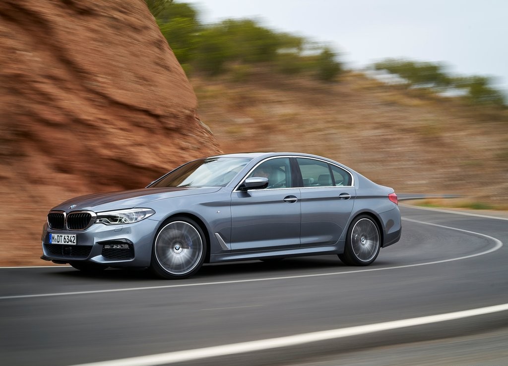 2017 - BMW 5 SERIES SEDAN, foto 14