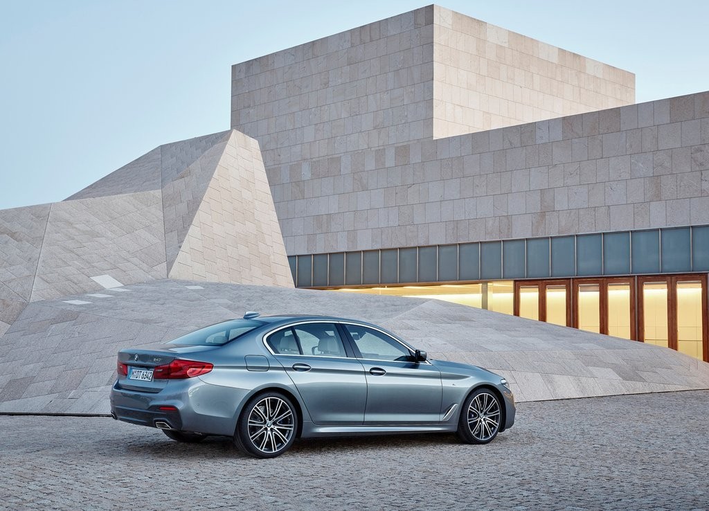 2017 - BMW 5 SERIES SEDAN, foto 28