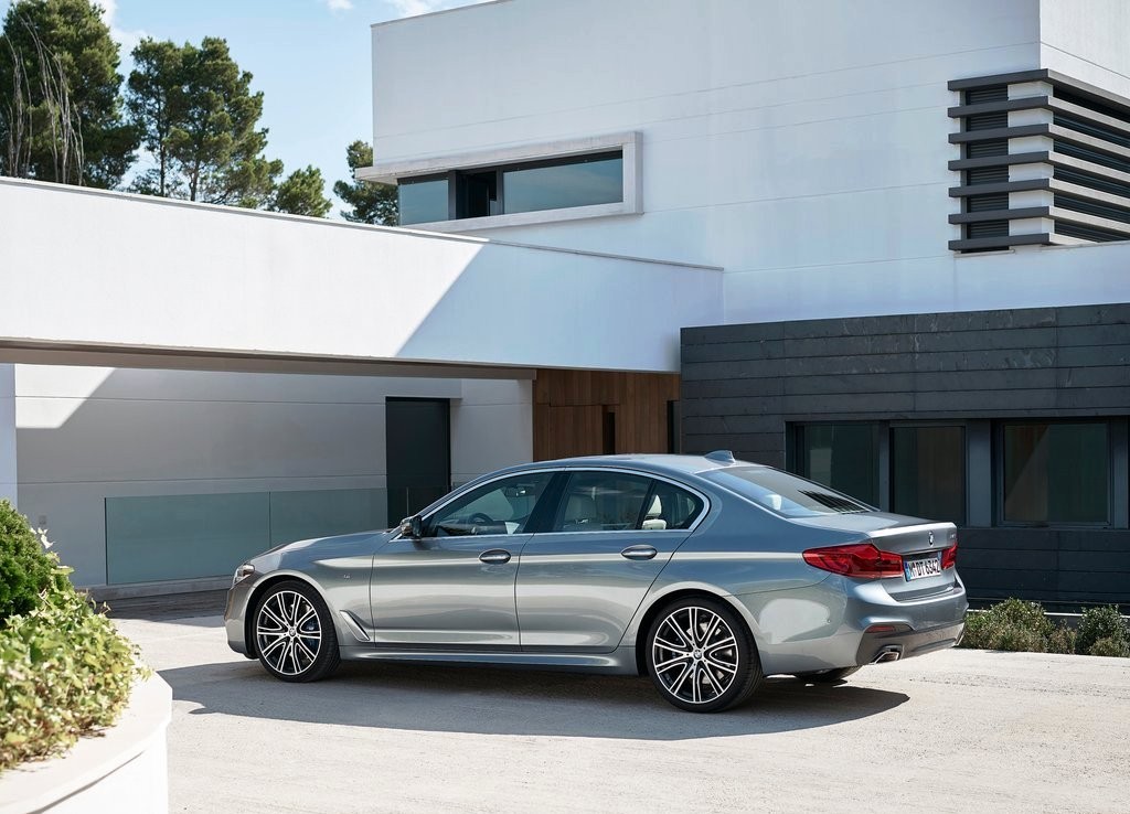 2017 - BMW 5 SERIES SEDAN, foto 30