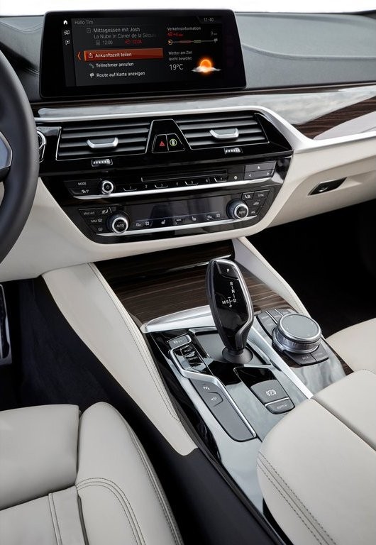 2017 - BMW 5 SERIES SEDAN, foto 90