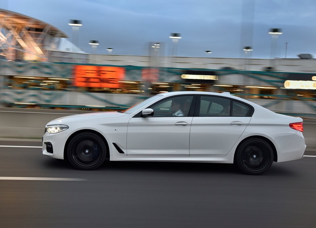 2017 - BMW 5 SERIES SEDAN, foto 174