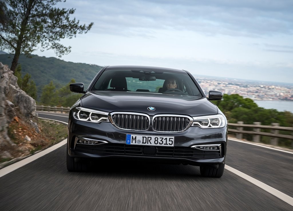 2017 - BMW 5 SERIES SEDAN, foto 205