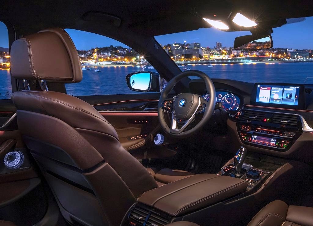 2017 - BMW 5 SERIES SEDAN, foto 223