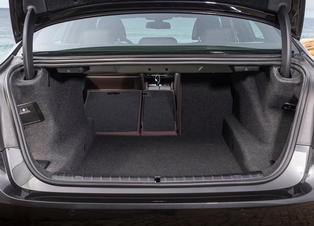 2017 - BMW 5 SERIES SEDAN, foto 233
