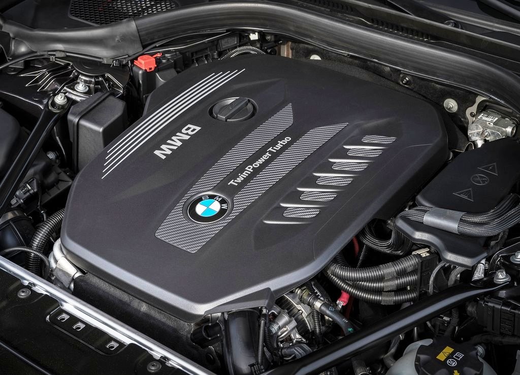 2017 - BMW 5 SERIES SEDAN, foto 250