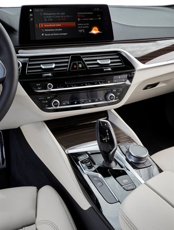 2017 - BMW 5 SERIES SEDAN, foto 253