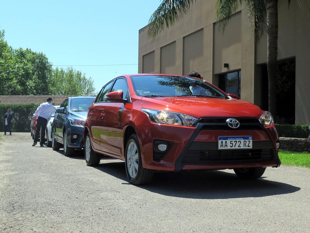 2017 - TOYOTA YARIS ARGENTINA, foto 7