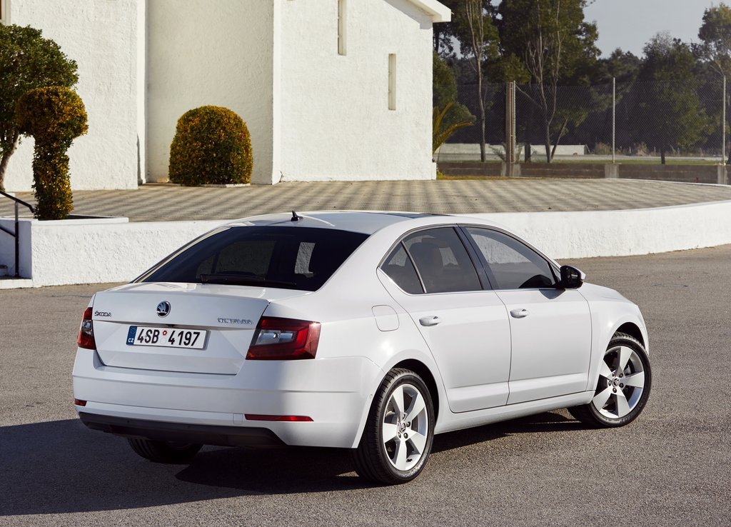 2017 - SKODA OCTAVIA, foto 35