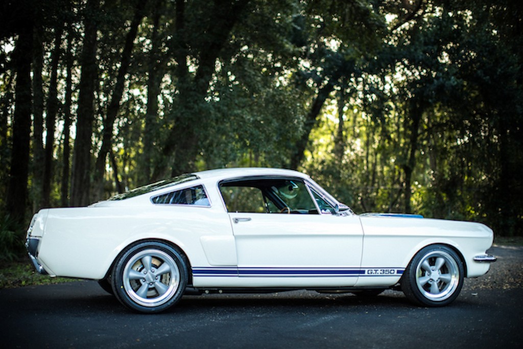 1966 - FORD MUSTANG SHELBY GT350 BY REVOLOGY, foto 2