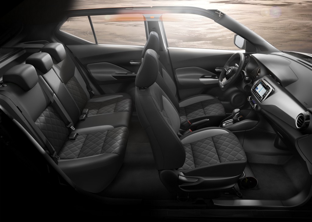 2017 - NISSAN KICKS SV LIMITED, foto 3